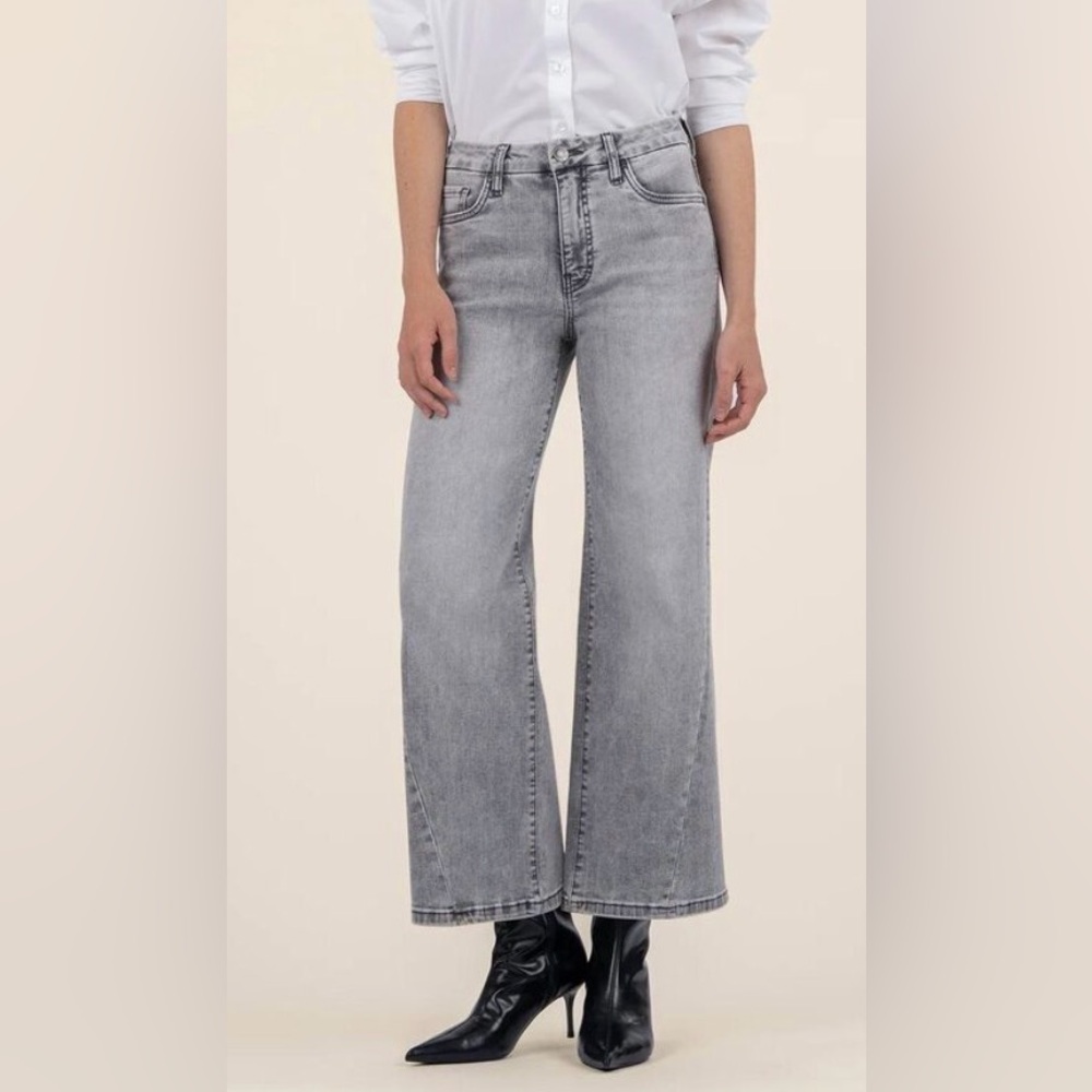 Kut Kloth women’s wide leg grey jeans size 6. Style KG2149ma1. Tl/cut 162105